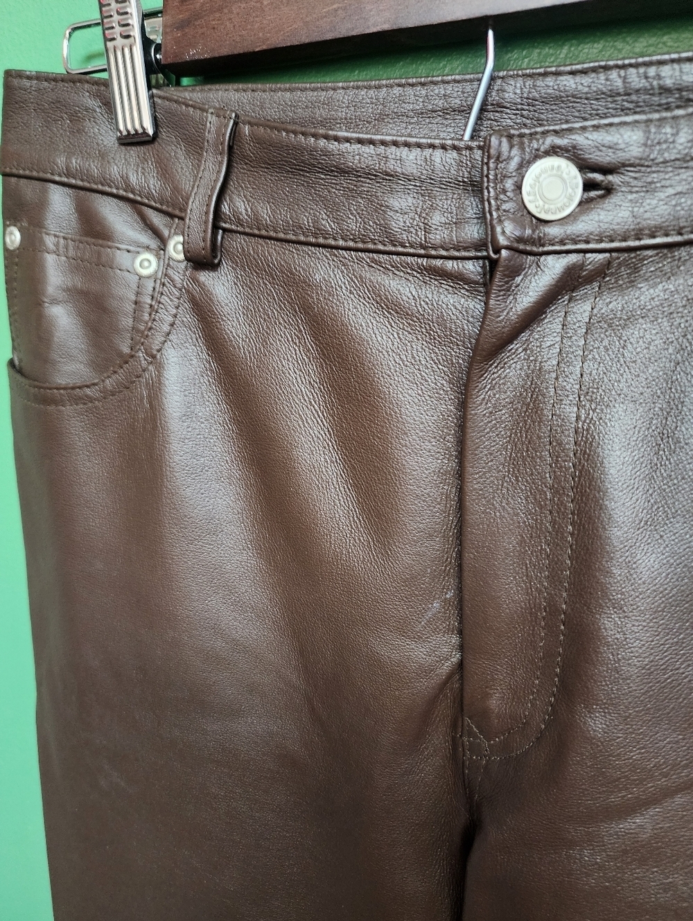 Newport News Brown Leather Pants Size 12 Petite Straight Leg Classic - Picture 2 of 7